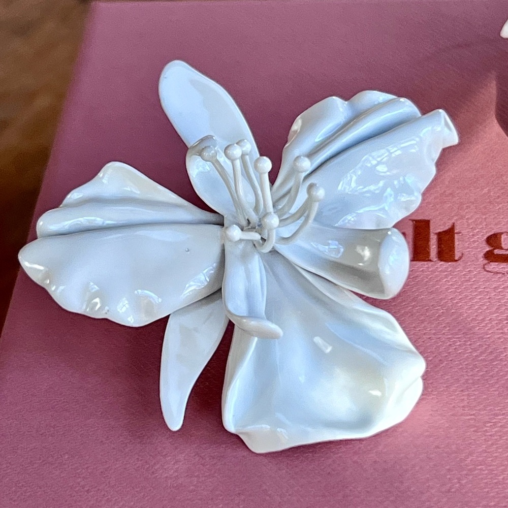 🌺🎉HP🎉🌺 NWT Cult Gaia Mila Flower Earrings - Picture 4 of 15